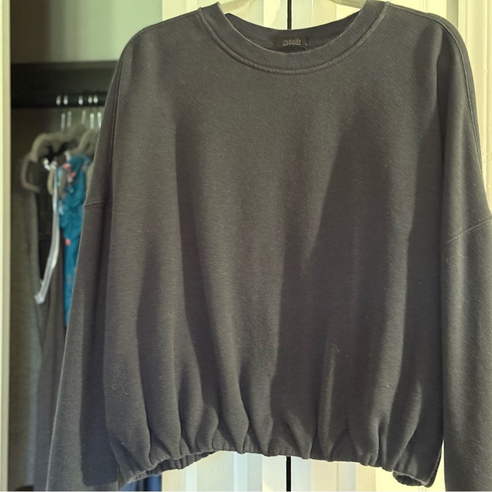 NUUDS xl cinched sweatshirt in black